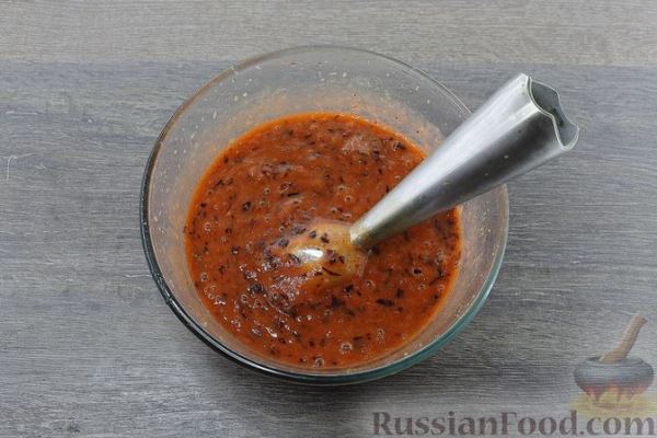 Острый сливовый соус с чили, чесноком и карри (на зиму)