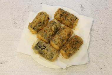 Роллы темпура - майонез крабовые палочки сливочный сыр